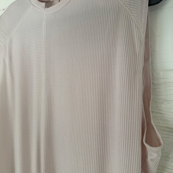 Urban Outfitters | Silence + Noise | Size S | Light Pink Muscle Tee Dress - Picture 4 of 6